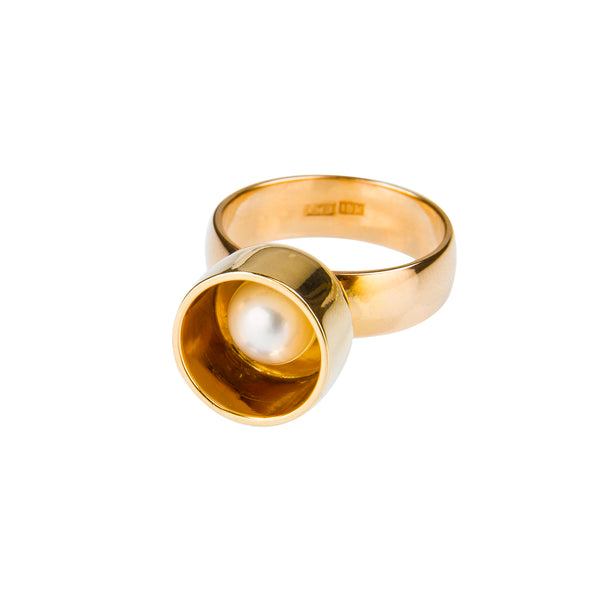 Ring with a Pearl 18K gold